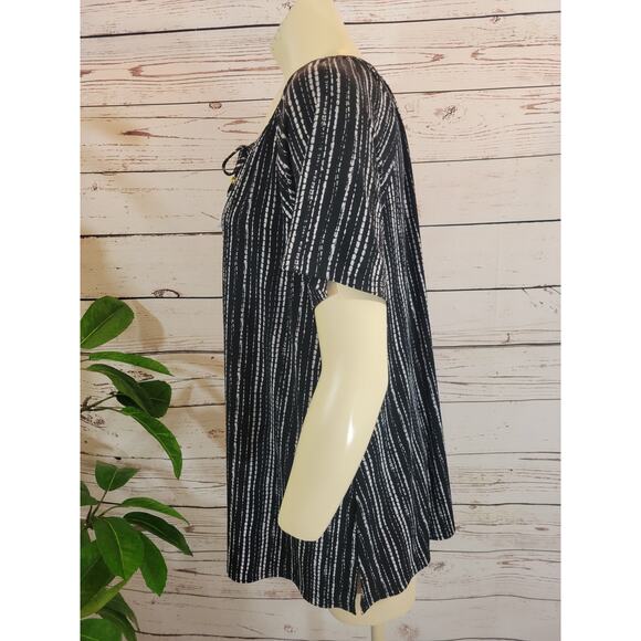 Rafaella Short Sleeve Blouse top Black & White Striped Tassled Medium - Picture 5 of 7